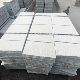 新疆芝麻白毛板，石材毛板