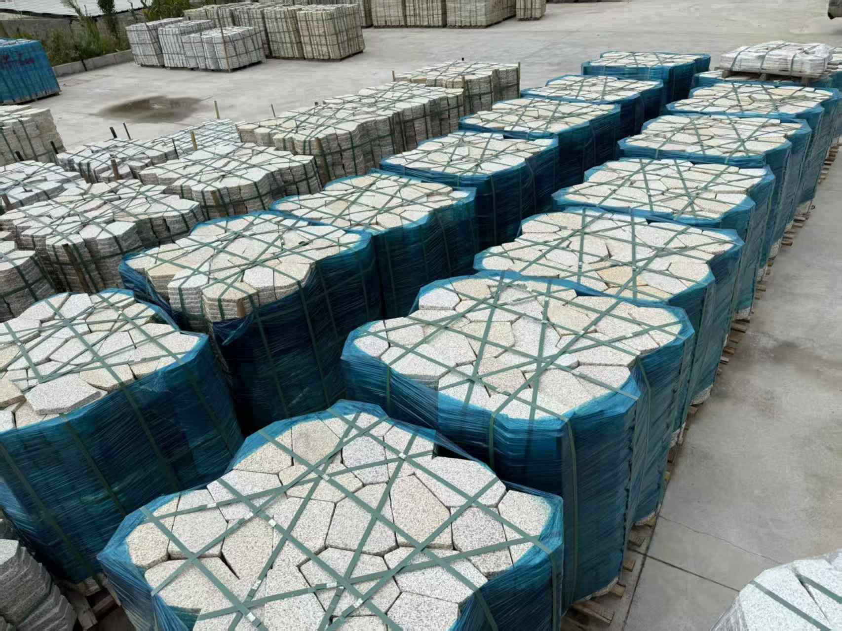 新疆黄金麻冰裂纹 碎拼