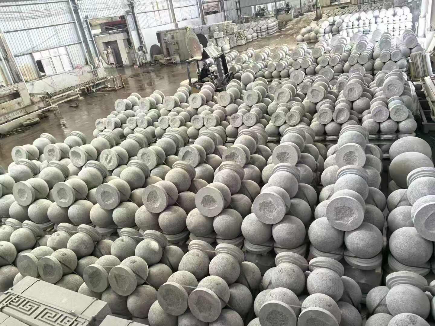 新疆芝麻白圆球 石球 挡车球